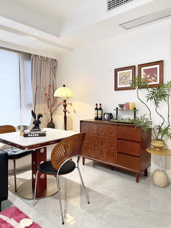 Maree Solid wood sideboard