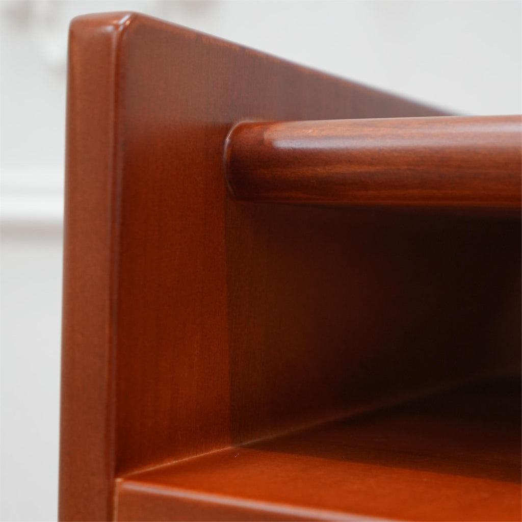 Calir 2pcs boxwood nightstands