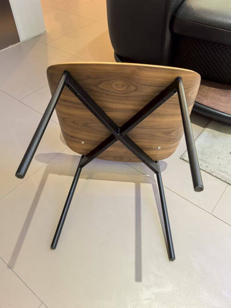 Dasey 2pcs solid wood leather dining chairs