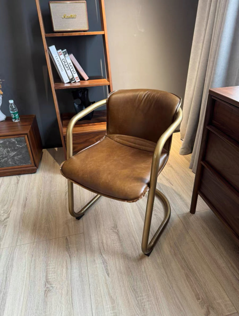 Berleto 2pcs full-grain leather with oil wax finish dining chairs