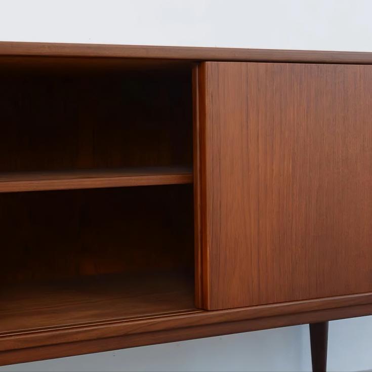 Cloven Solid wood sideboard