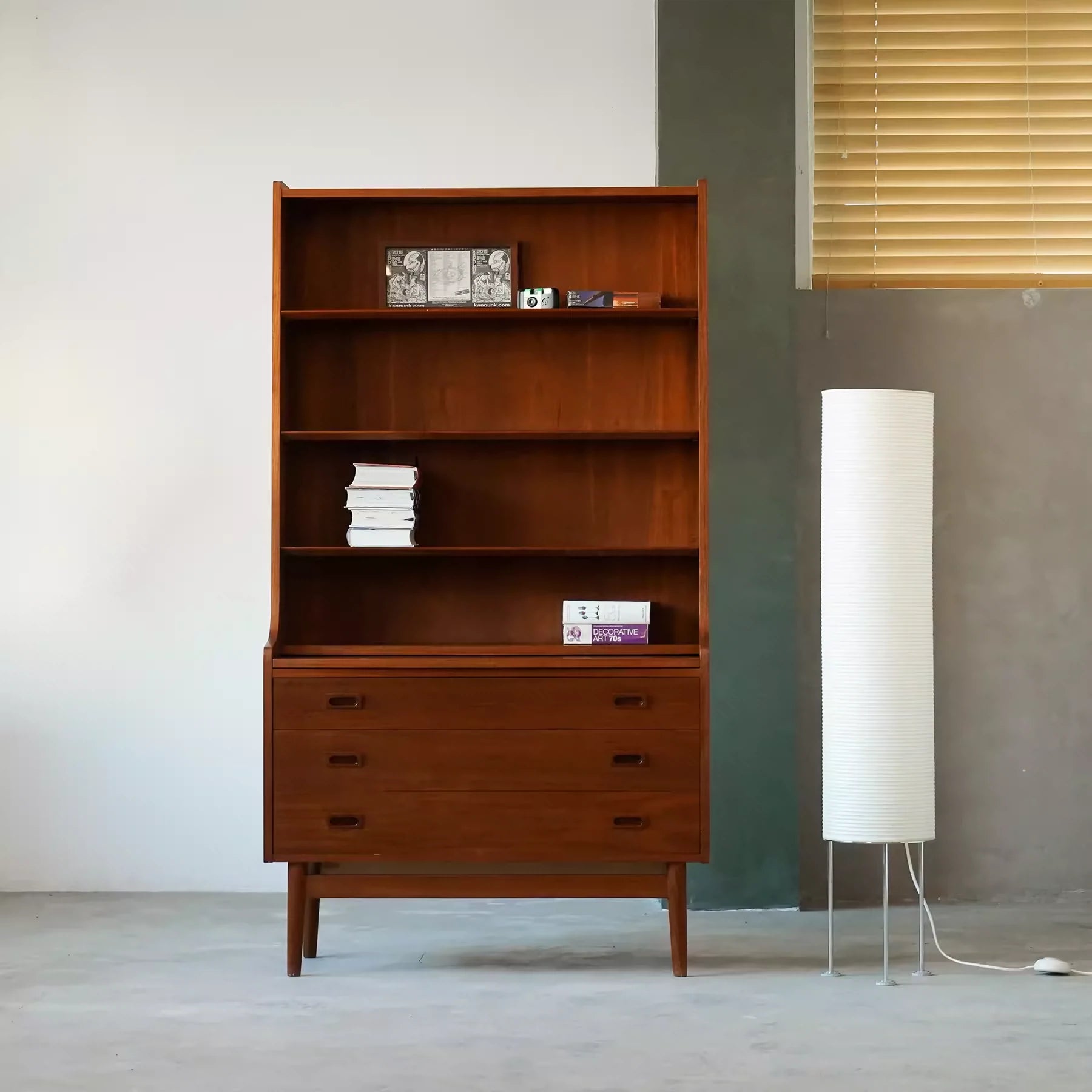 Rethon Solid wood sideboard