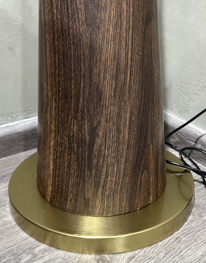 Helios Minimalist floor lamp