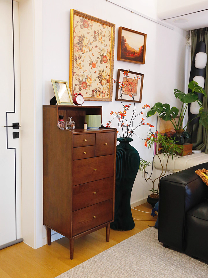 Ossia Solid wood chest of drawers