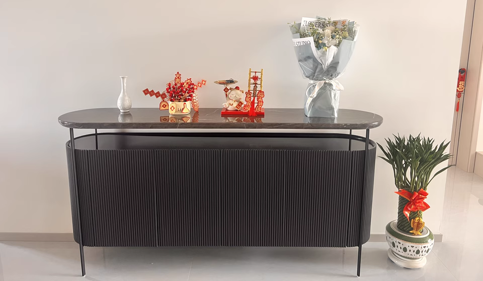 Bevitta Marble shoe cabinet