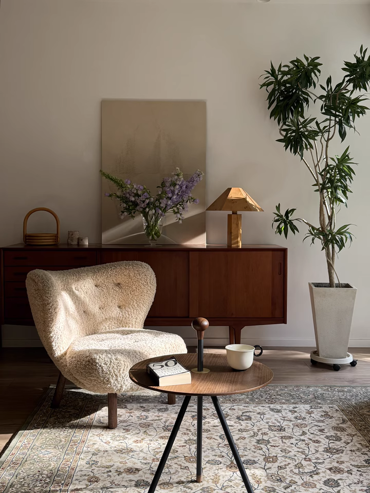 Petla Fabric accent chair-A