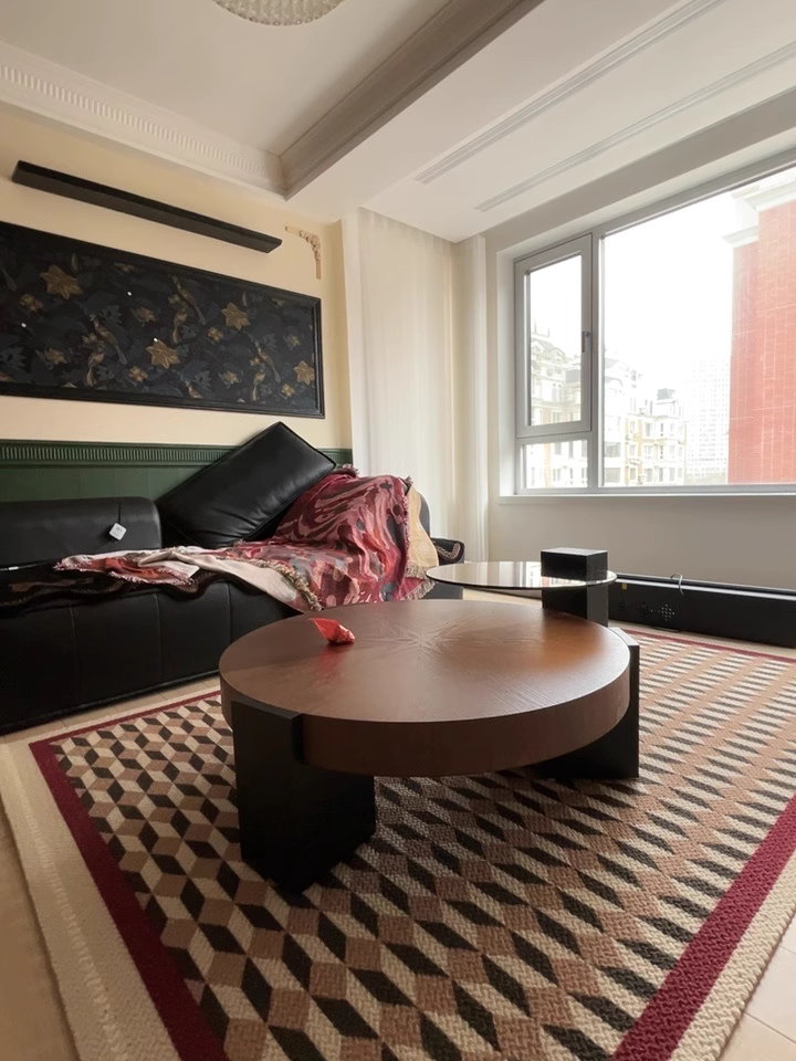 Lurina Modern coffee table
