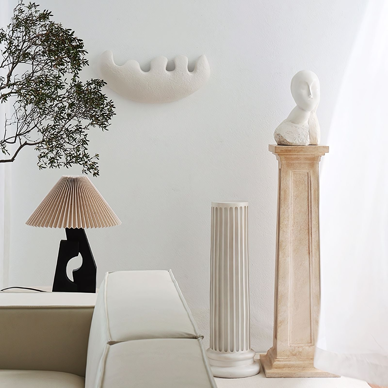 Filina Floor-standing roman column