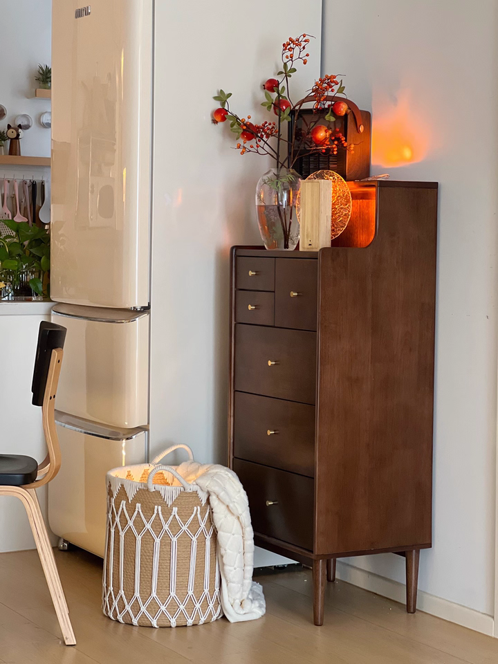 Ossia Solid wood chest of drawers