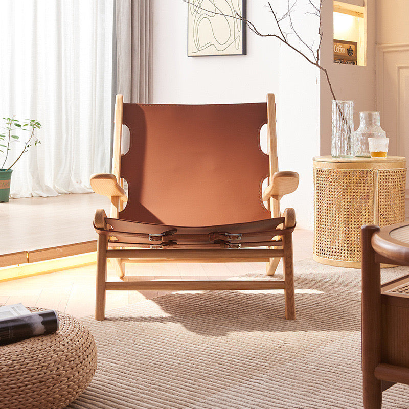 Vibnore Ash wood leather accent chair