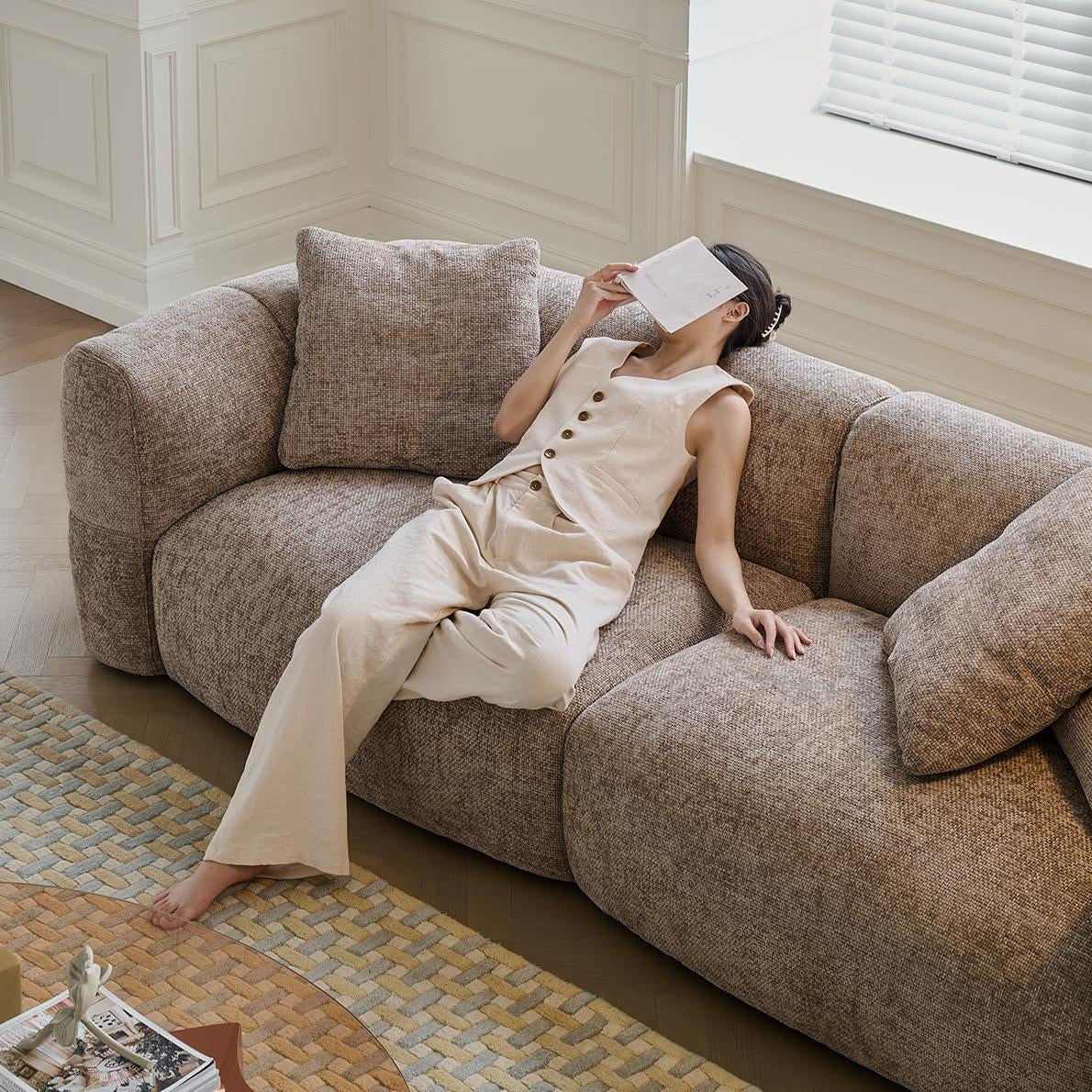 Osari Fabric straight sofa