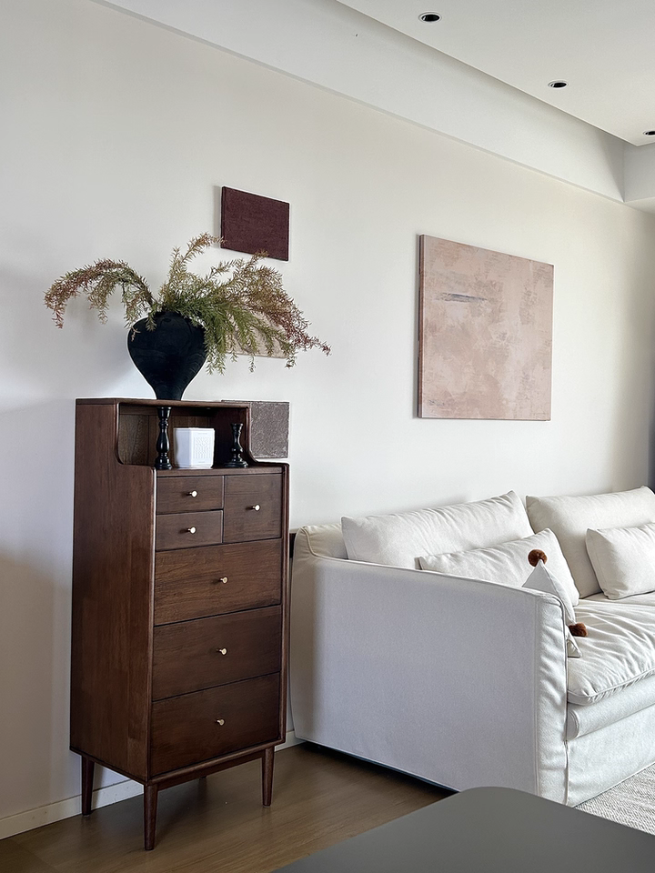 Ossia Solid wood chest of drawers