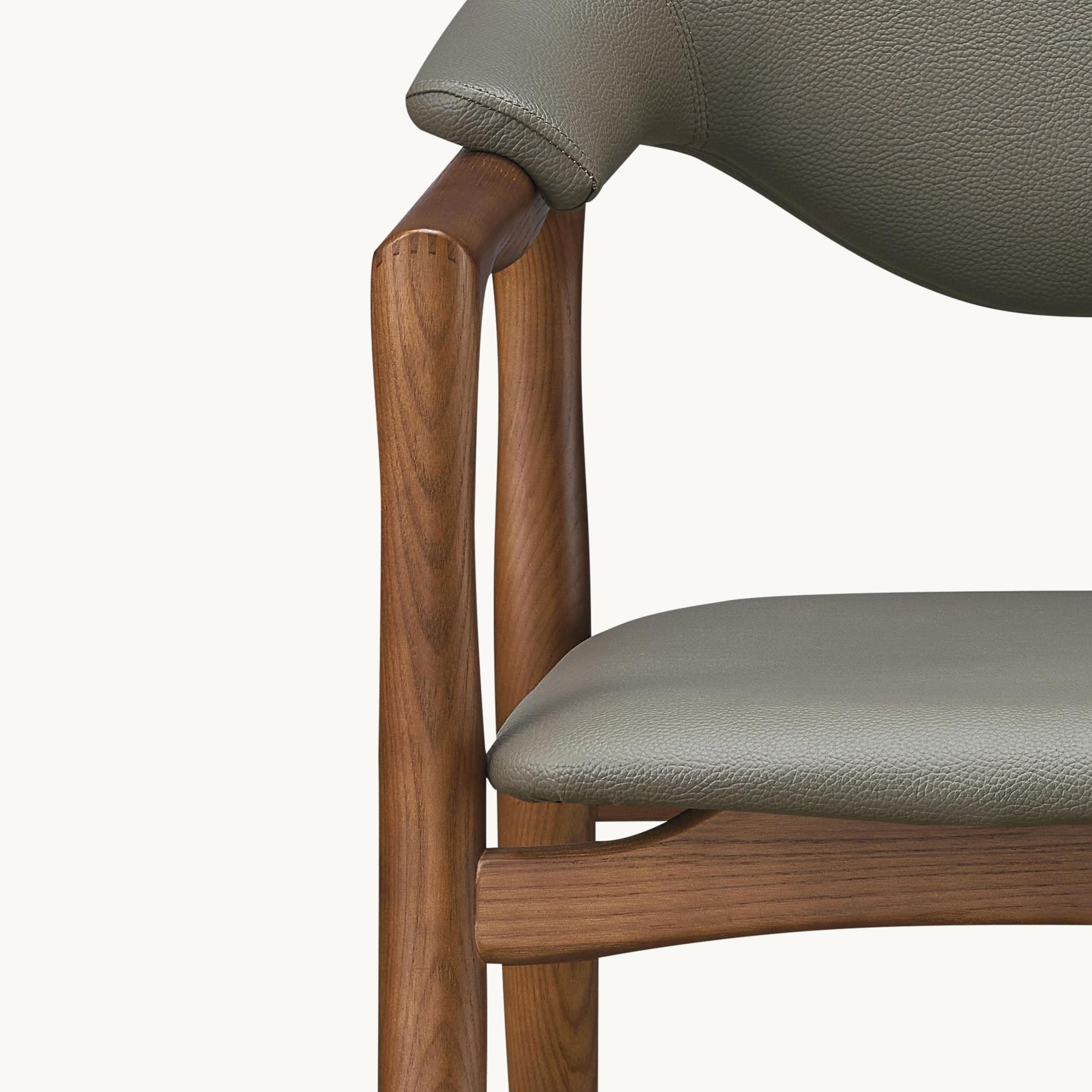 Minow 2pcs ash wood leather dining chairs