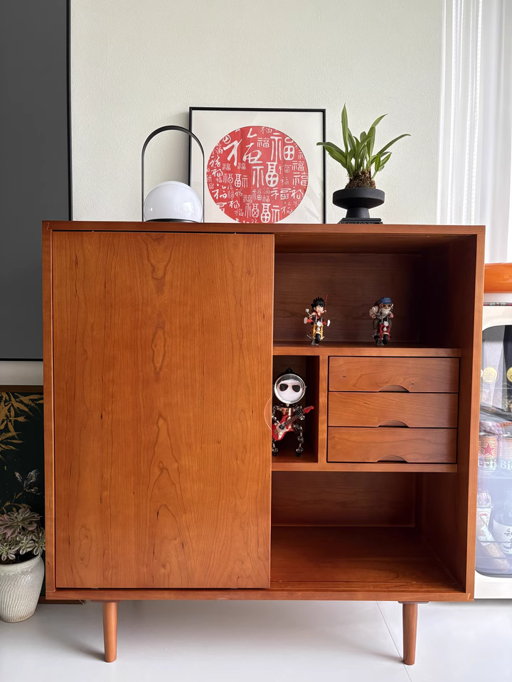 Sovin Solid wood sideboard