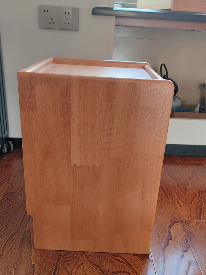 Biadra 2pcs solid wood nightstands