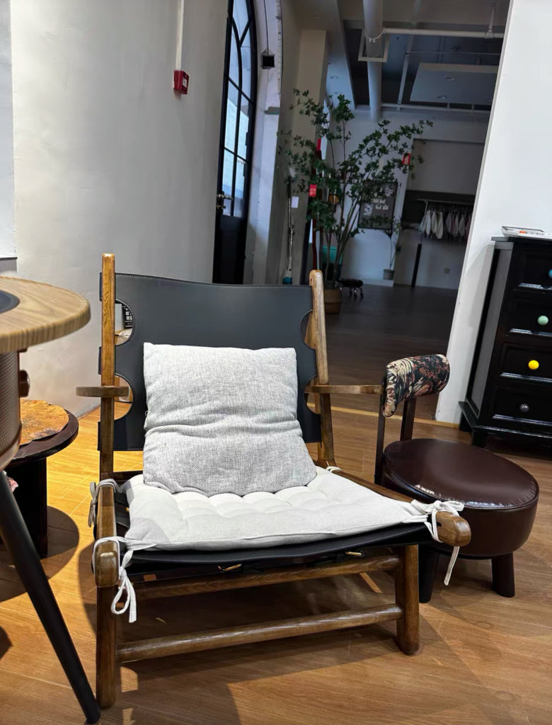 Vibnore Ash wood leather accent chair