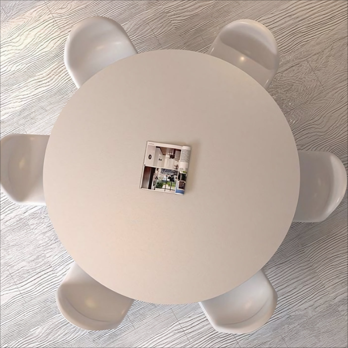 Cassiro Sintered stone round dining table