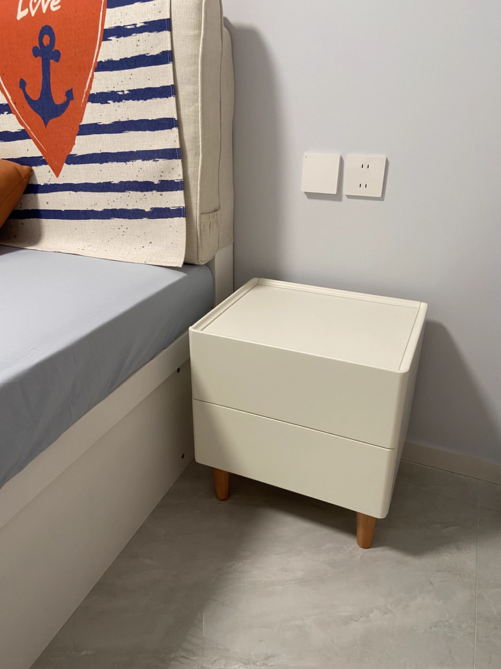 Cedarri 2pcs solid wood nightstands-B