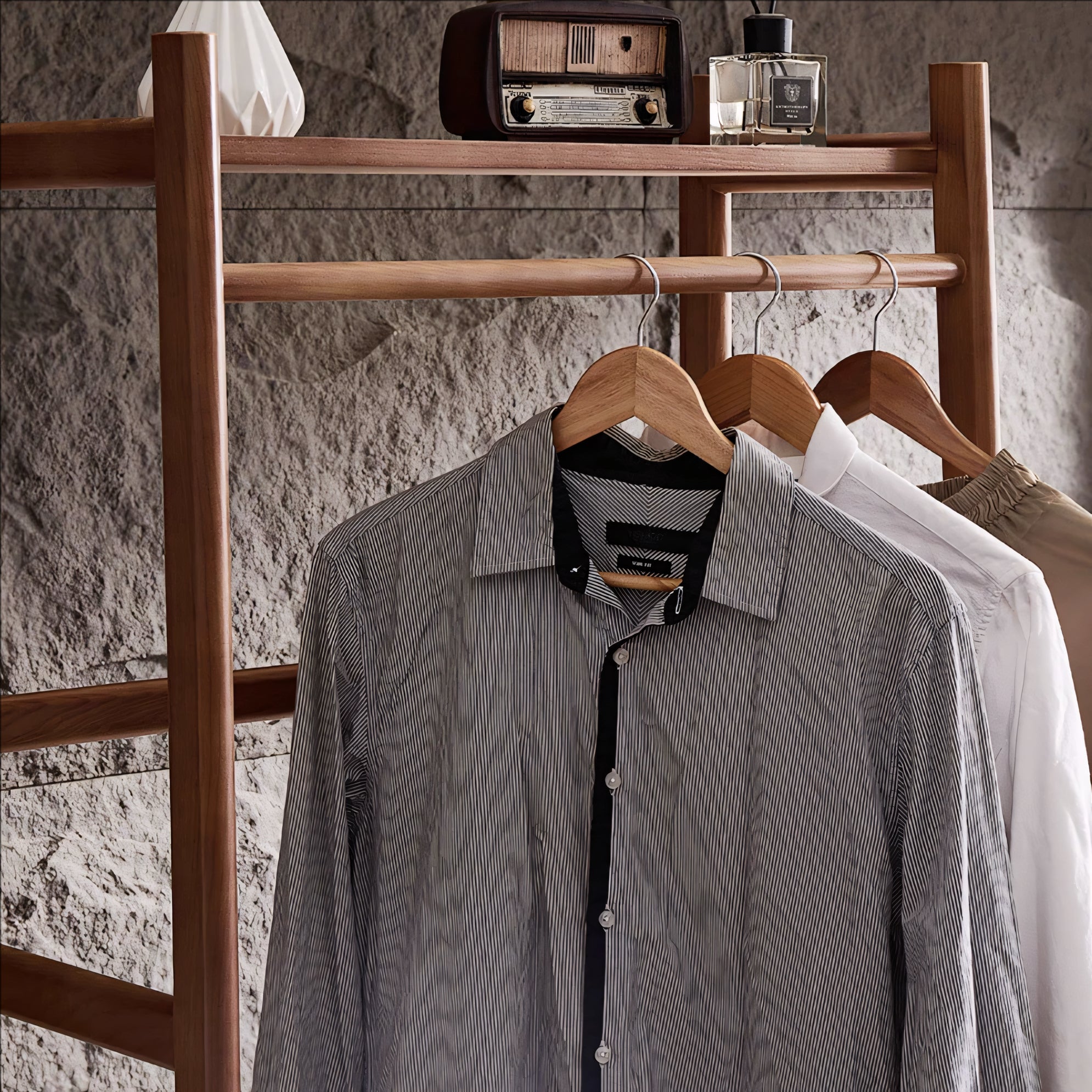 Dolaris coat rack with two drawers