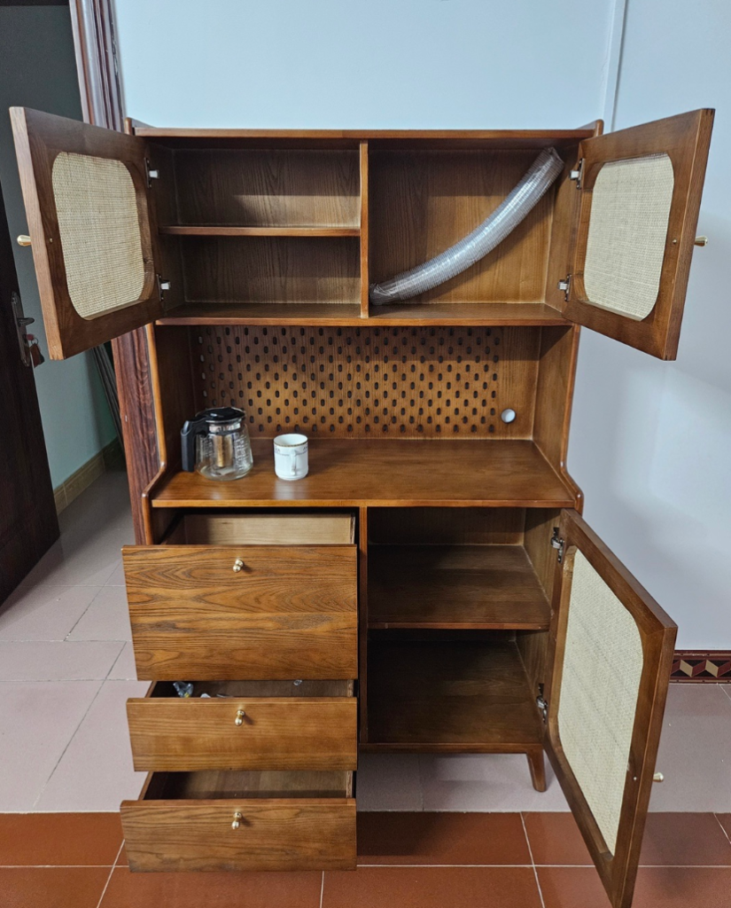 Farion Solid wood natural rattan sideboard