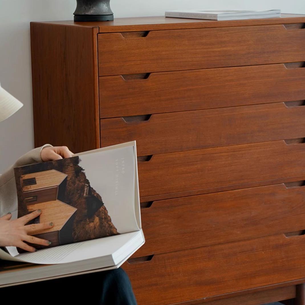 Vilpex Solid wood sideboard