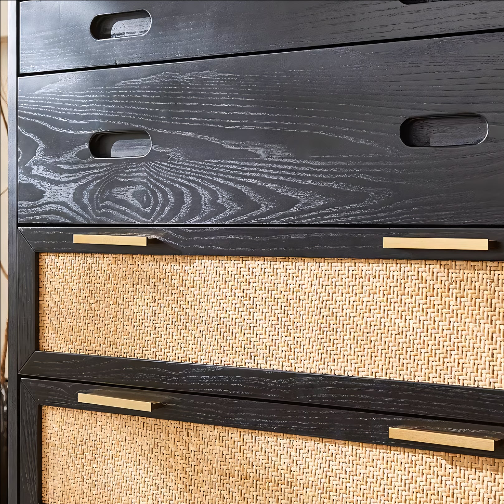 Cenao Solid wood sideboard