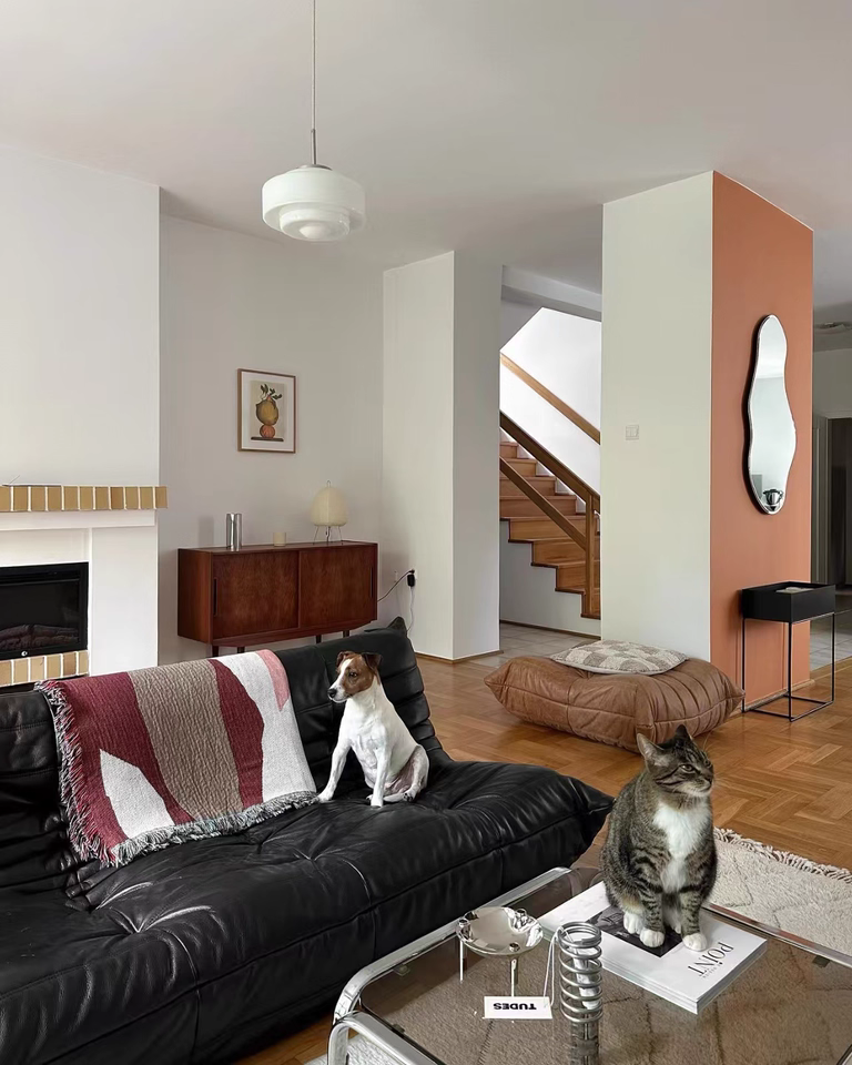 Tervox Solid wood sideboard