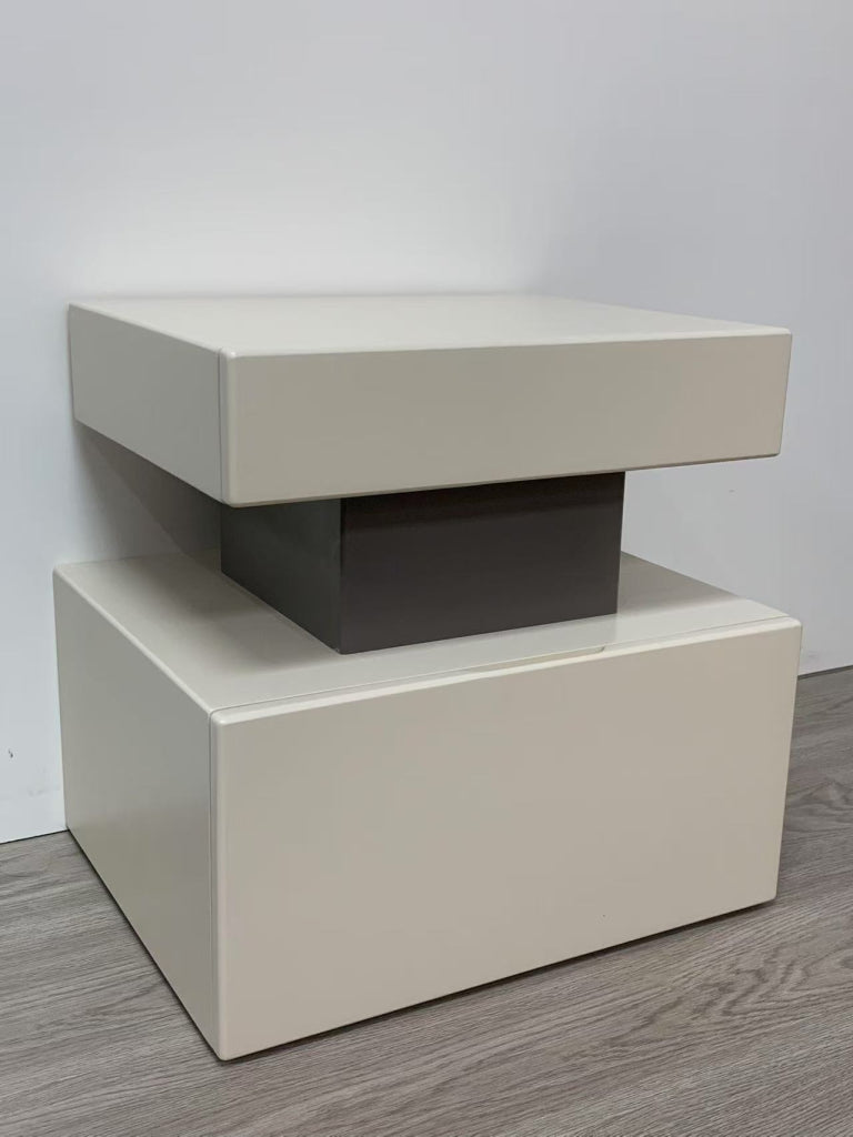 Tesie 2pcs solid wood nightstands bedside tables