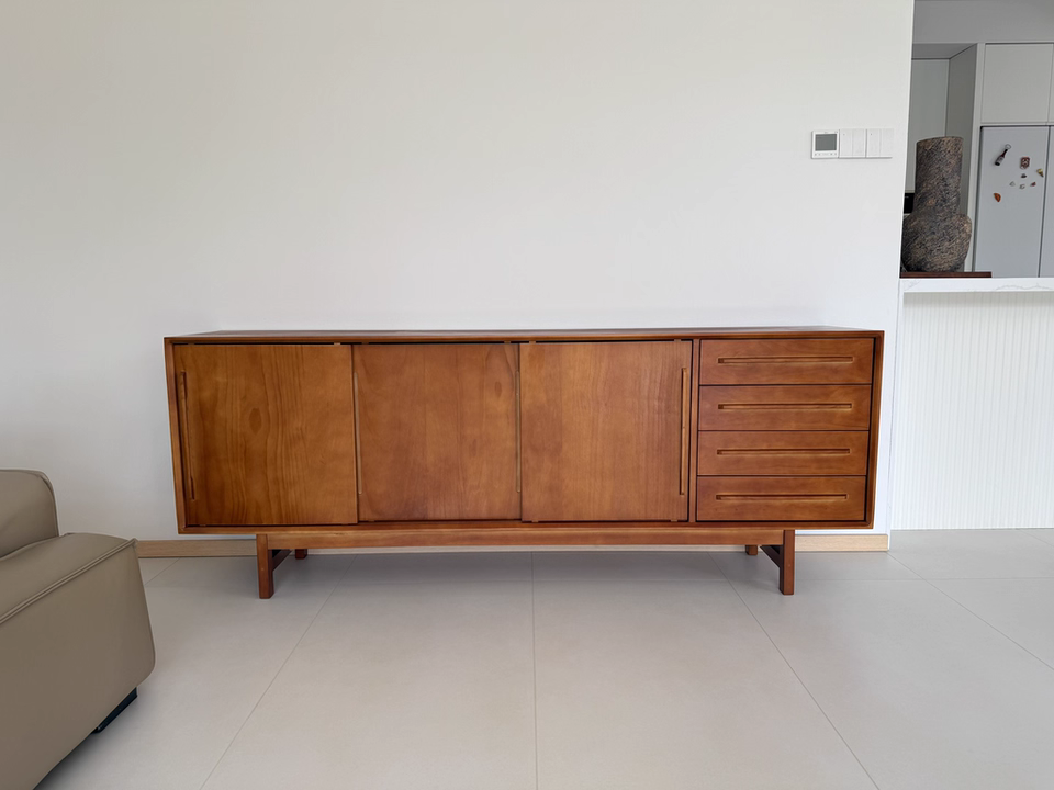 Ryzak Solid wood sideboard