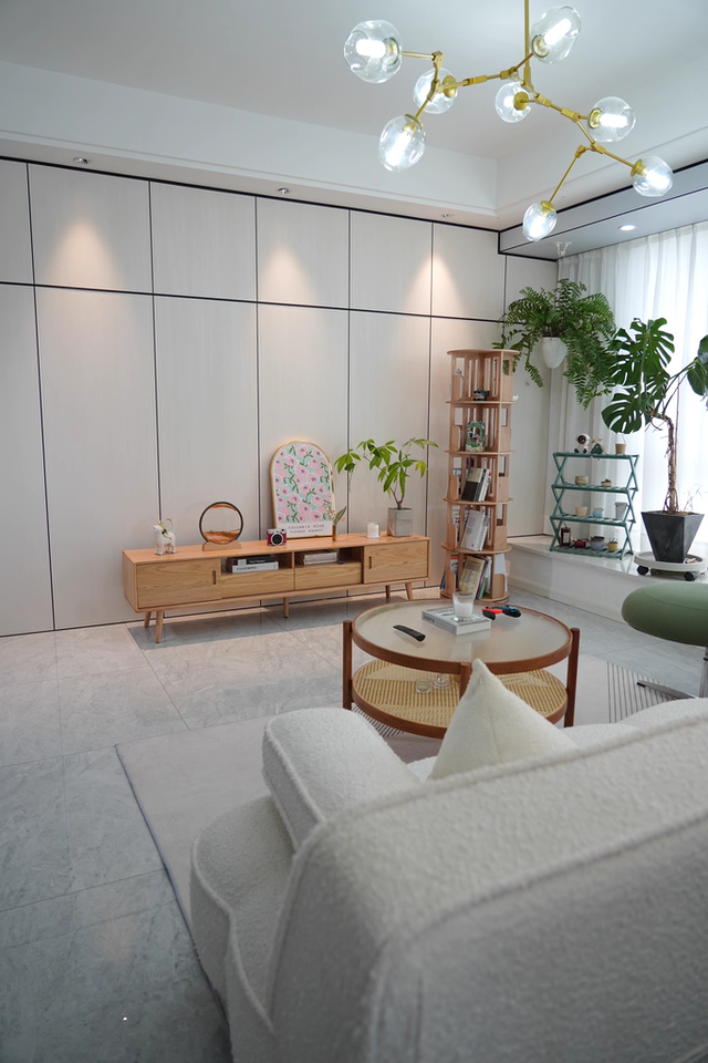 Sorella Solid wood TV cabinet