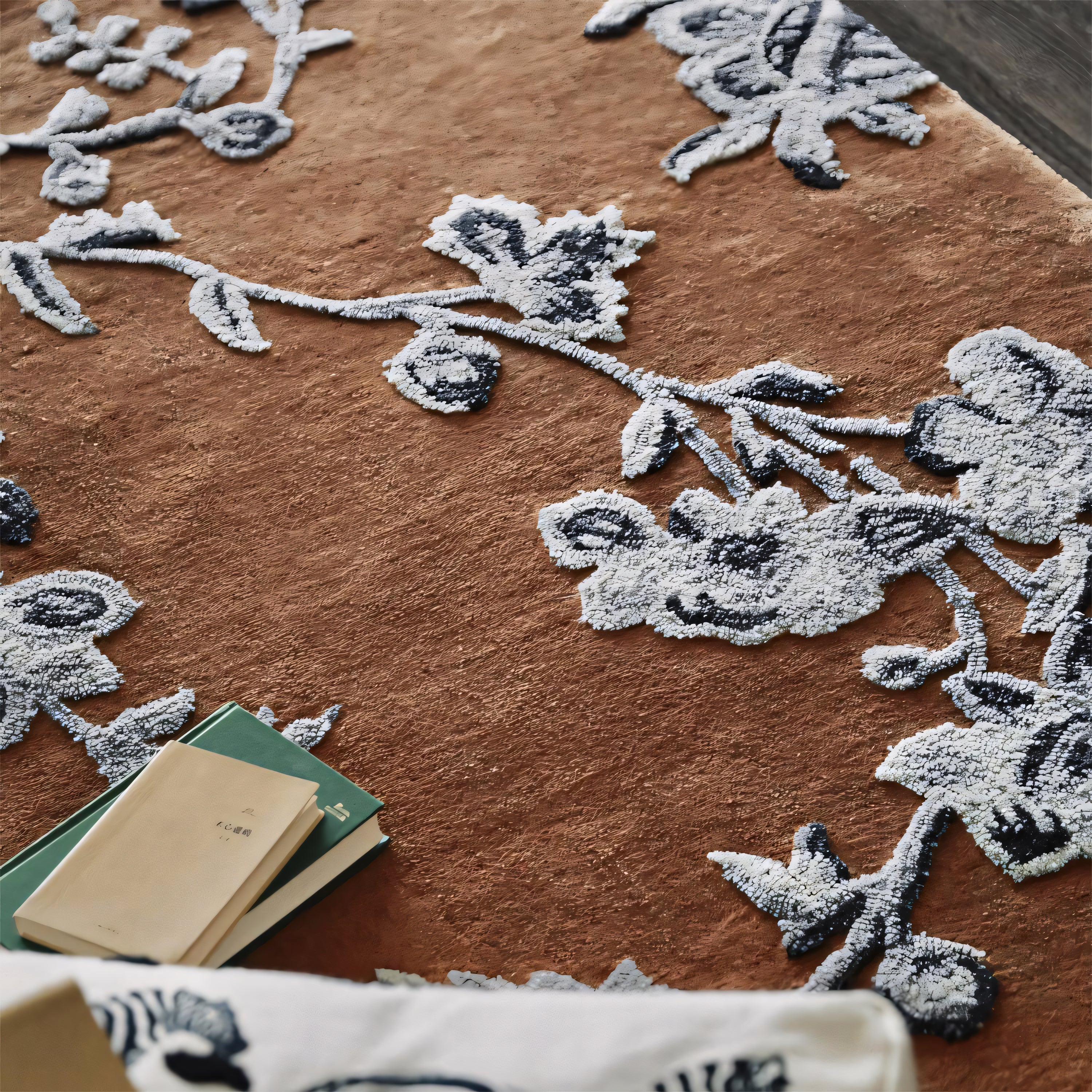 Dlinas Handcrafted embroidery carpet rug