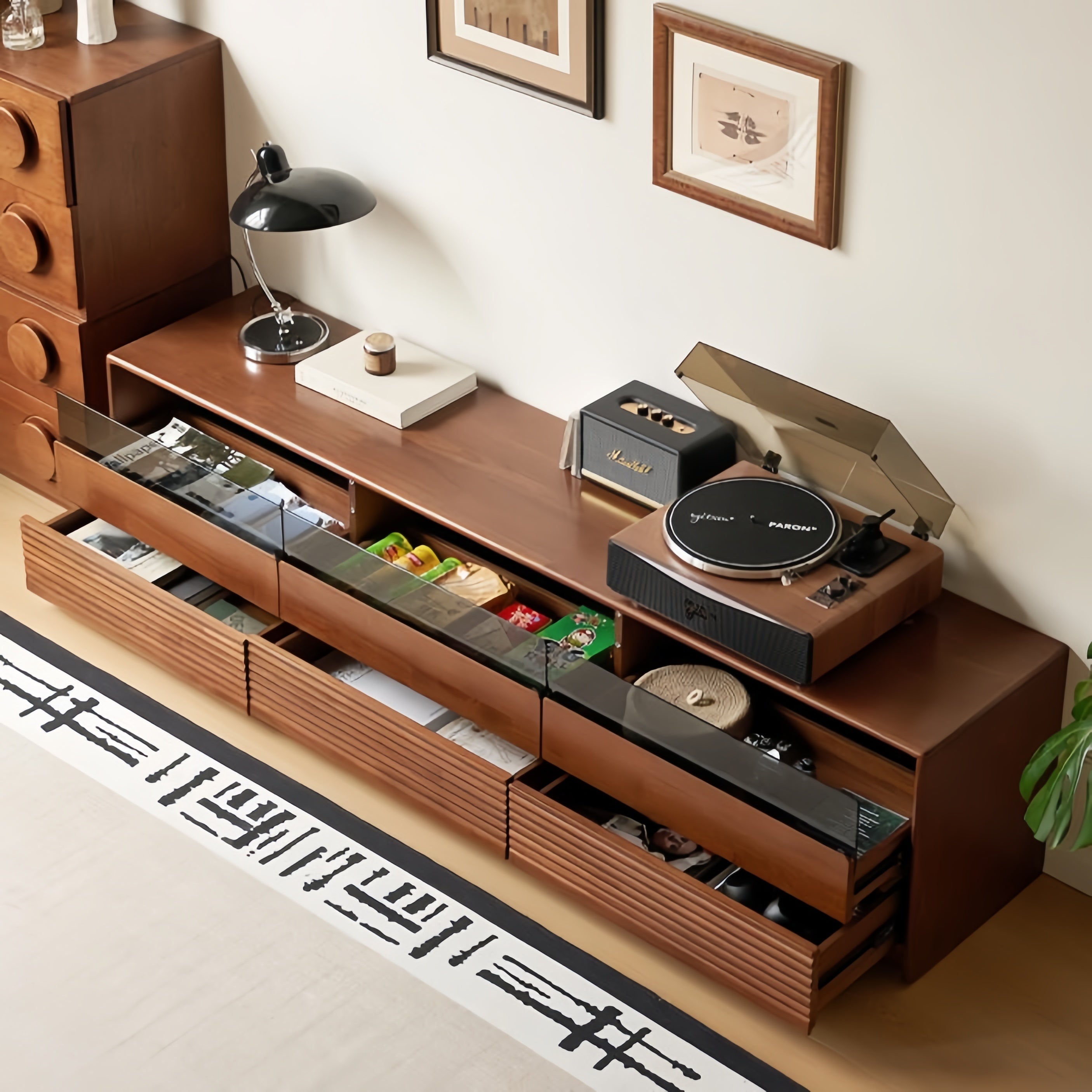 Azzo Solid wood TV cabinet