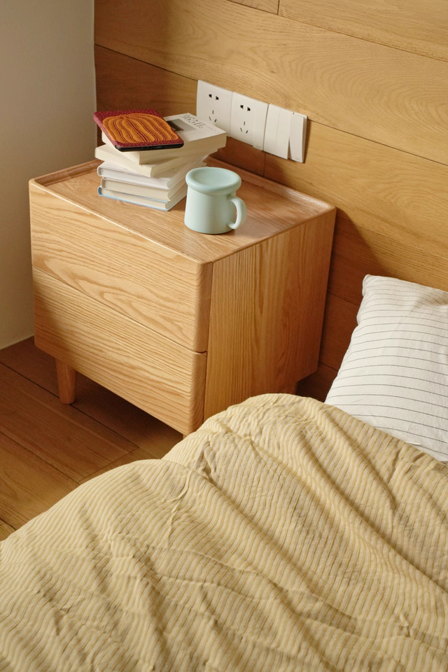 Cedarri 2pcs solid wood nightstands
