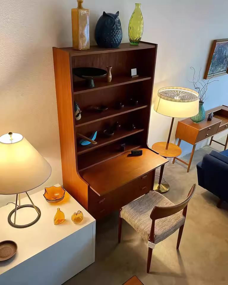 Rethon Solid wood sideboard