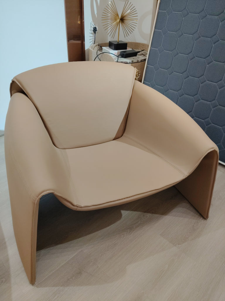 Feloisa Leather accent chair-A