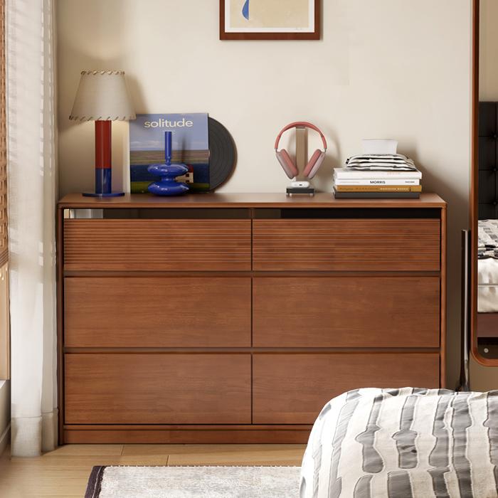 Orvea Solid wood chest of drawers