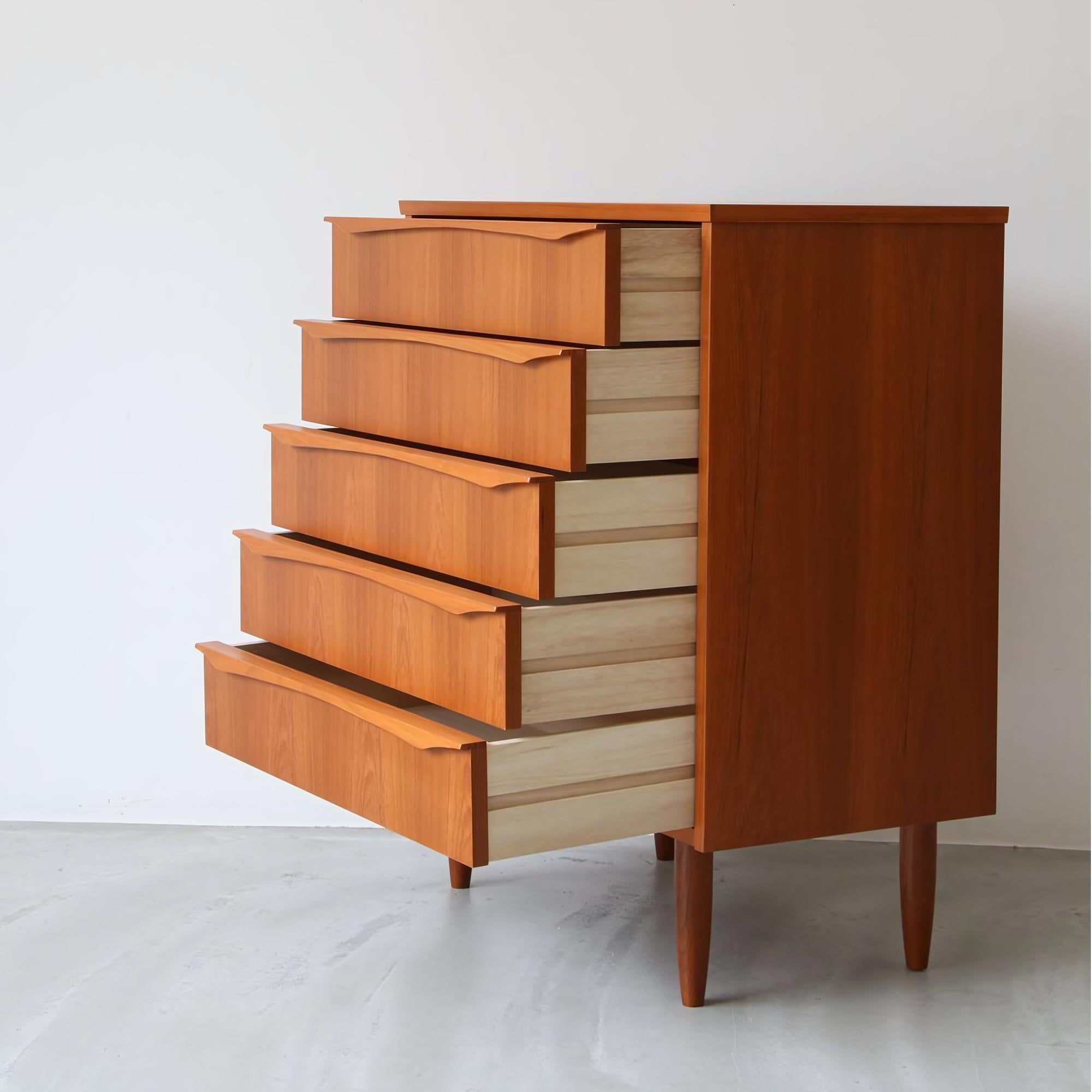 Zavix Solid wood sideboard