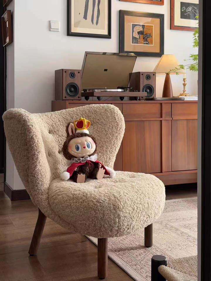 Petla Fabric accent chair-A