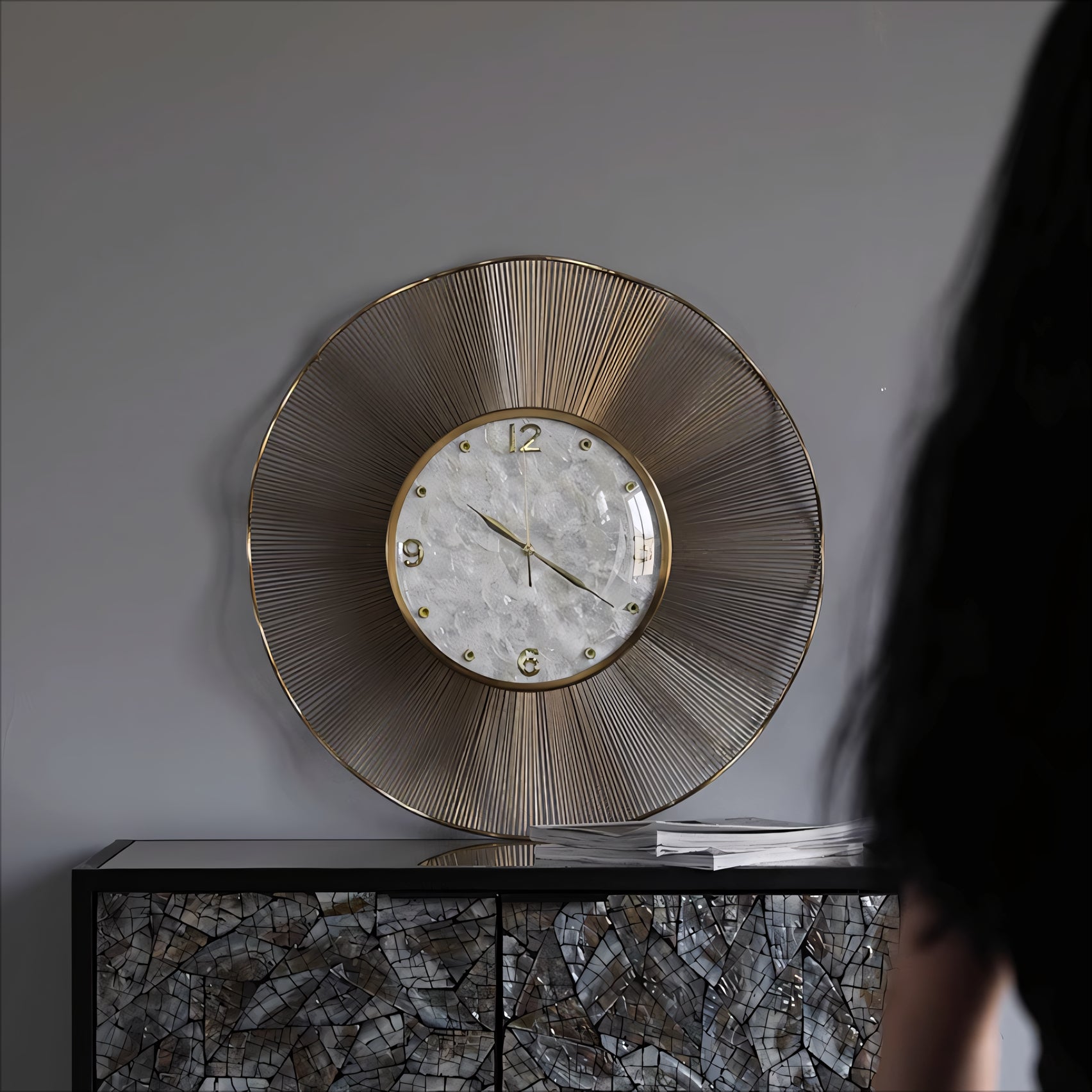 Jikrony Shell wall clock