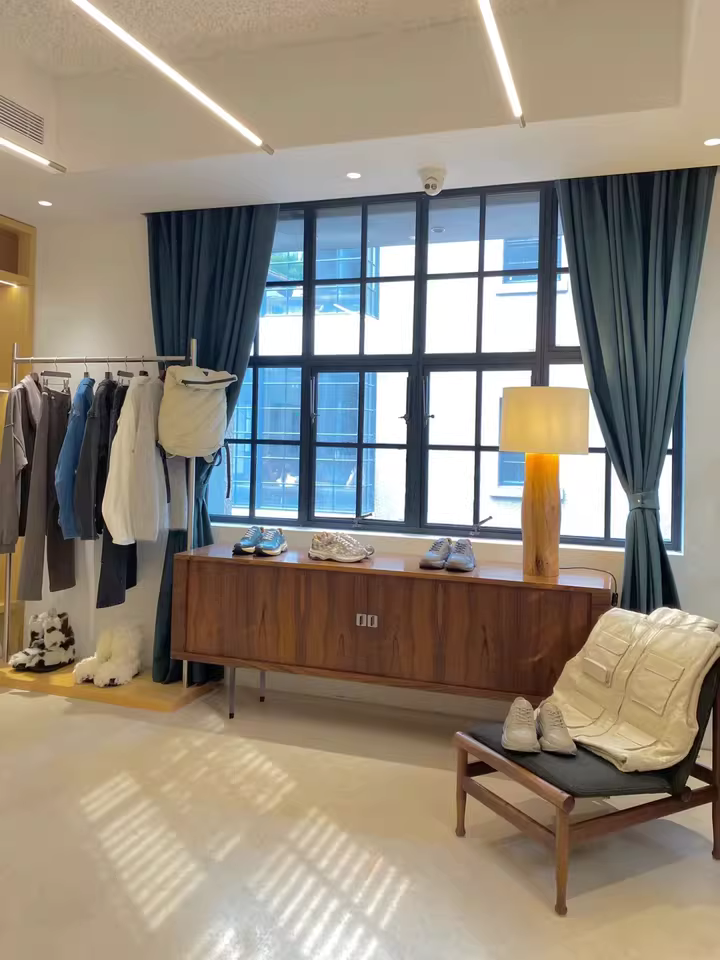 Nyphel Teak solid wood sideboard