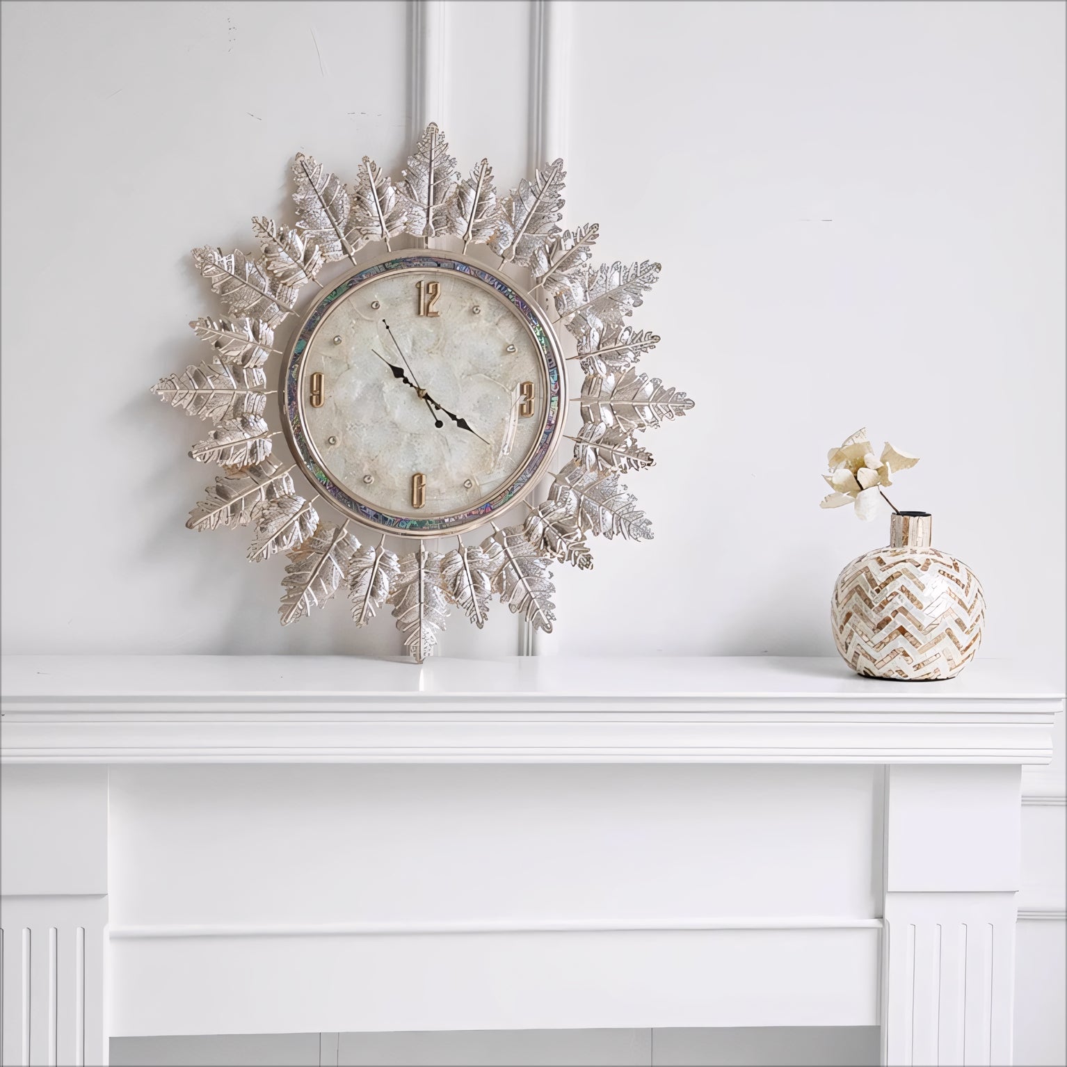 Aniner Natural shell wall clock