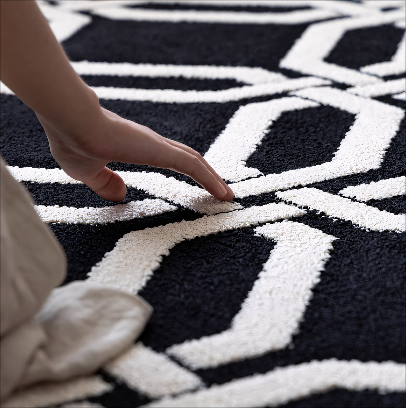 Seprina Natural seaweed fiber carpet rug