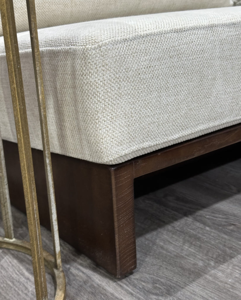 Bonu Ash wood highly resilient sponge accent chair