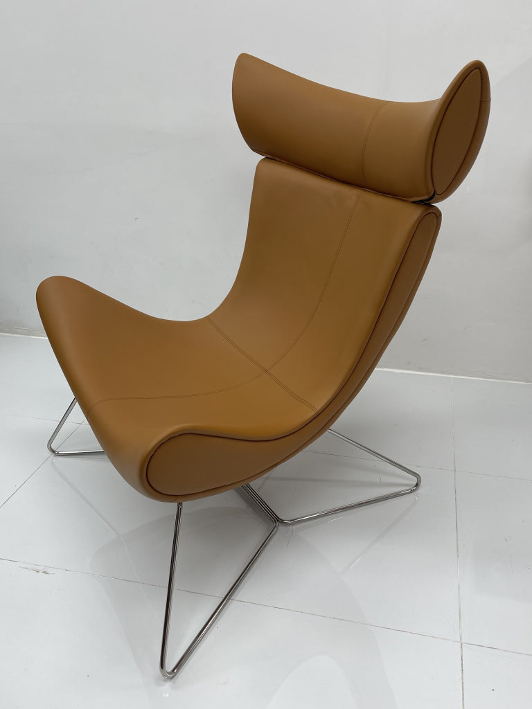 Lispona Leather accent chair