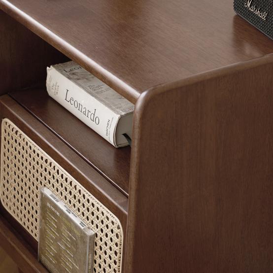 Levio 2pcs solid wood nightstands