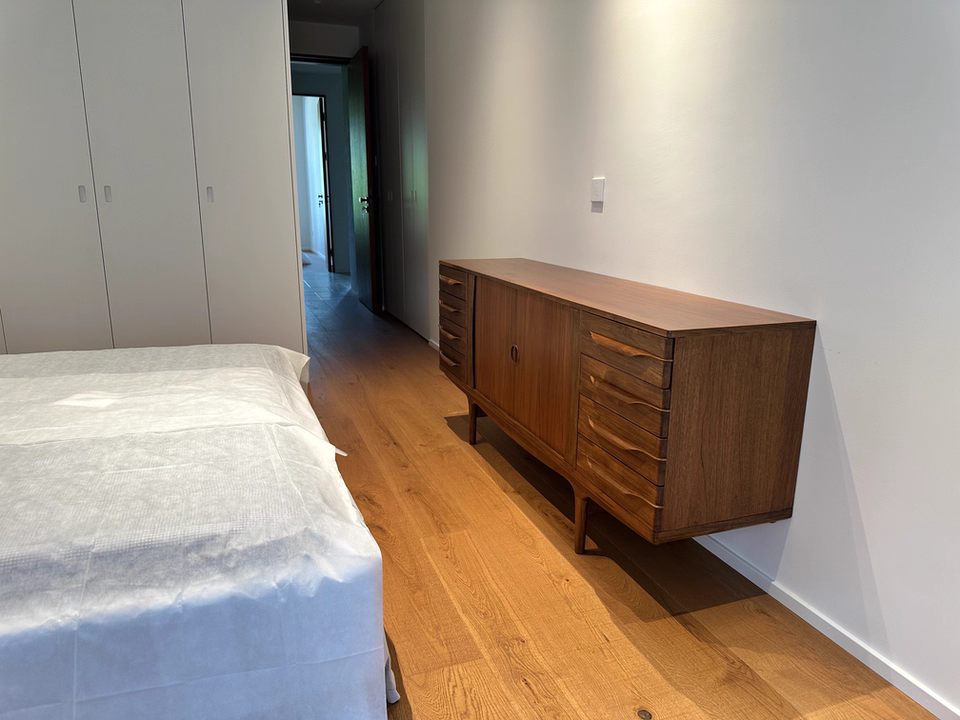 Hespel Teak solid wood sideboard