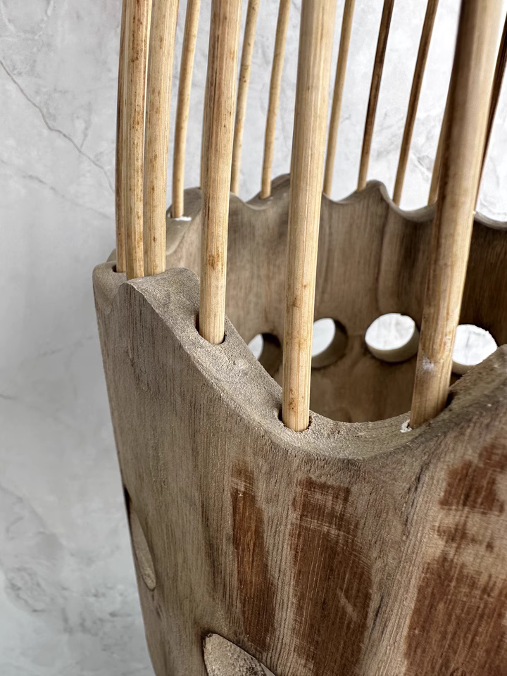 Danire Solid wood floor lamp