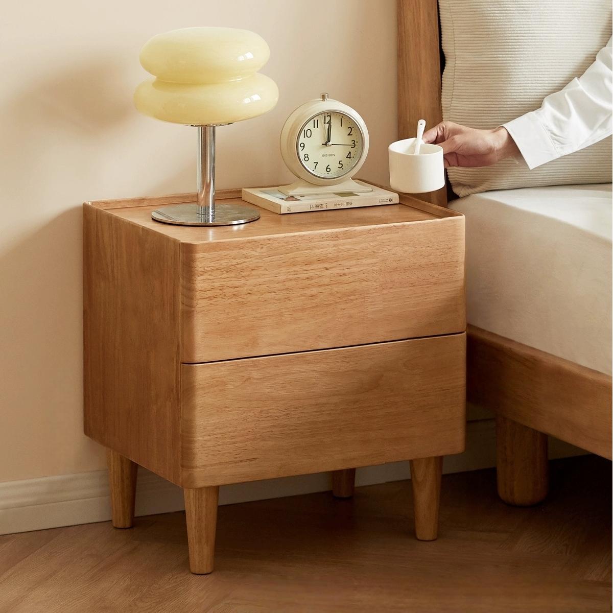Cedarri 2pcs solid wood nightstands