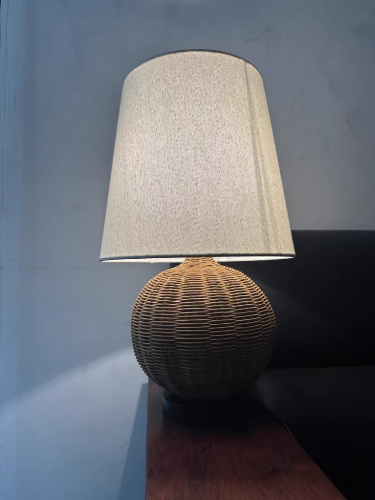 Ermise Natural rattan solid wood lamp