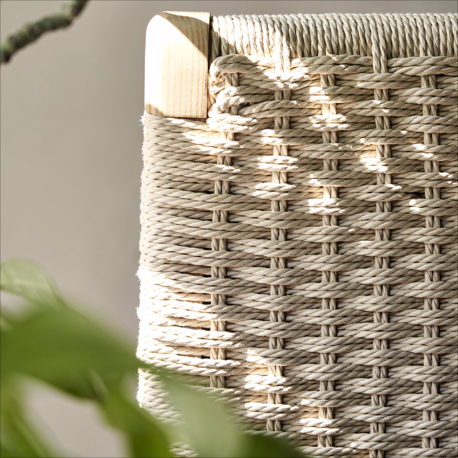 Fidel Natural rattan ash wood lounge chair